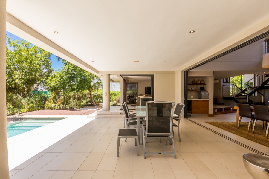 4 Bedroom Property for Sale in Pearl Valley at Val de Vie Western Cape